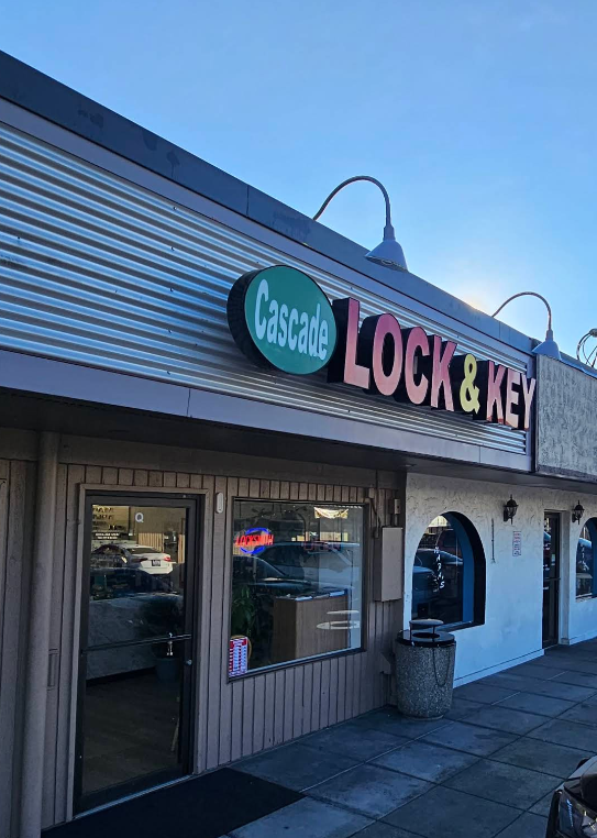 Cascade Lock & Key
