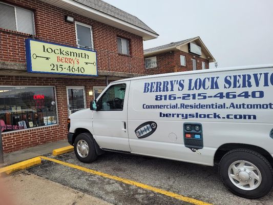 Berry’s Lock Service Grandview