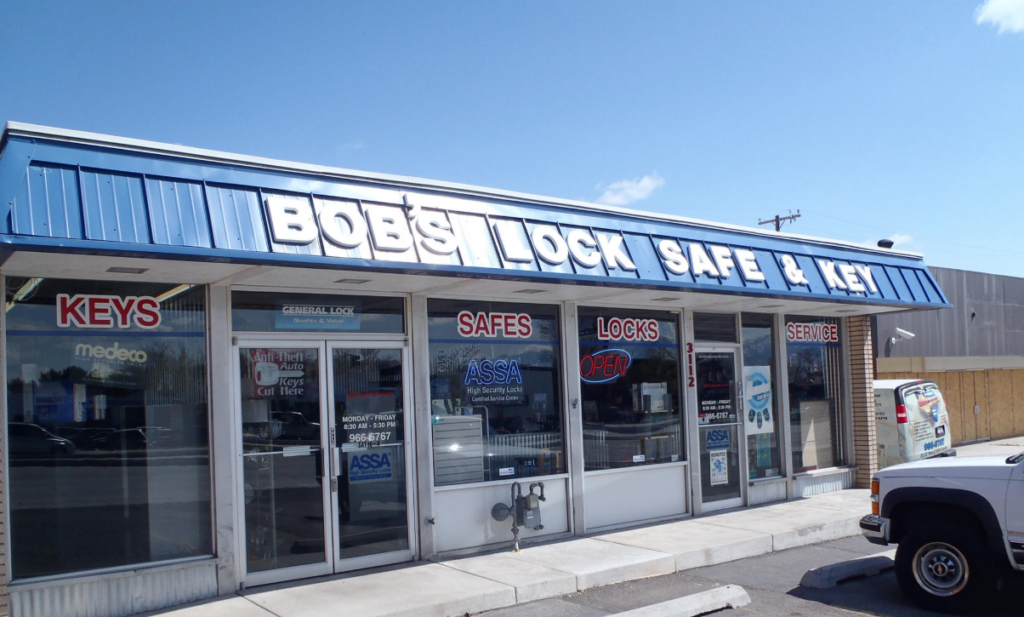 Bob’s Lock Safe and Key