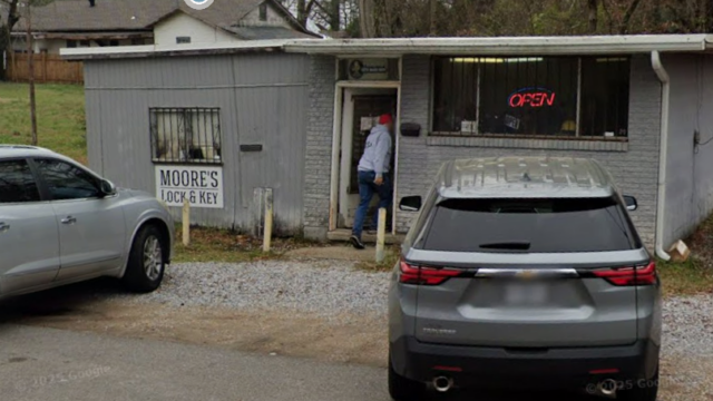 Moore's Lock & Key LLC Hattiesburg